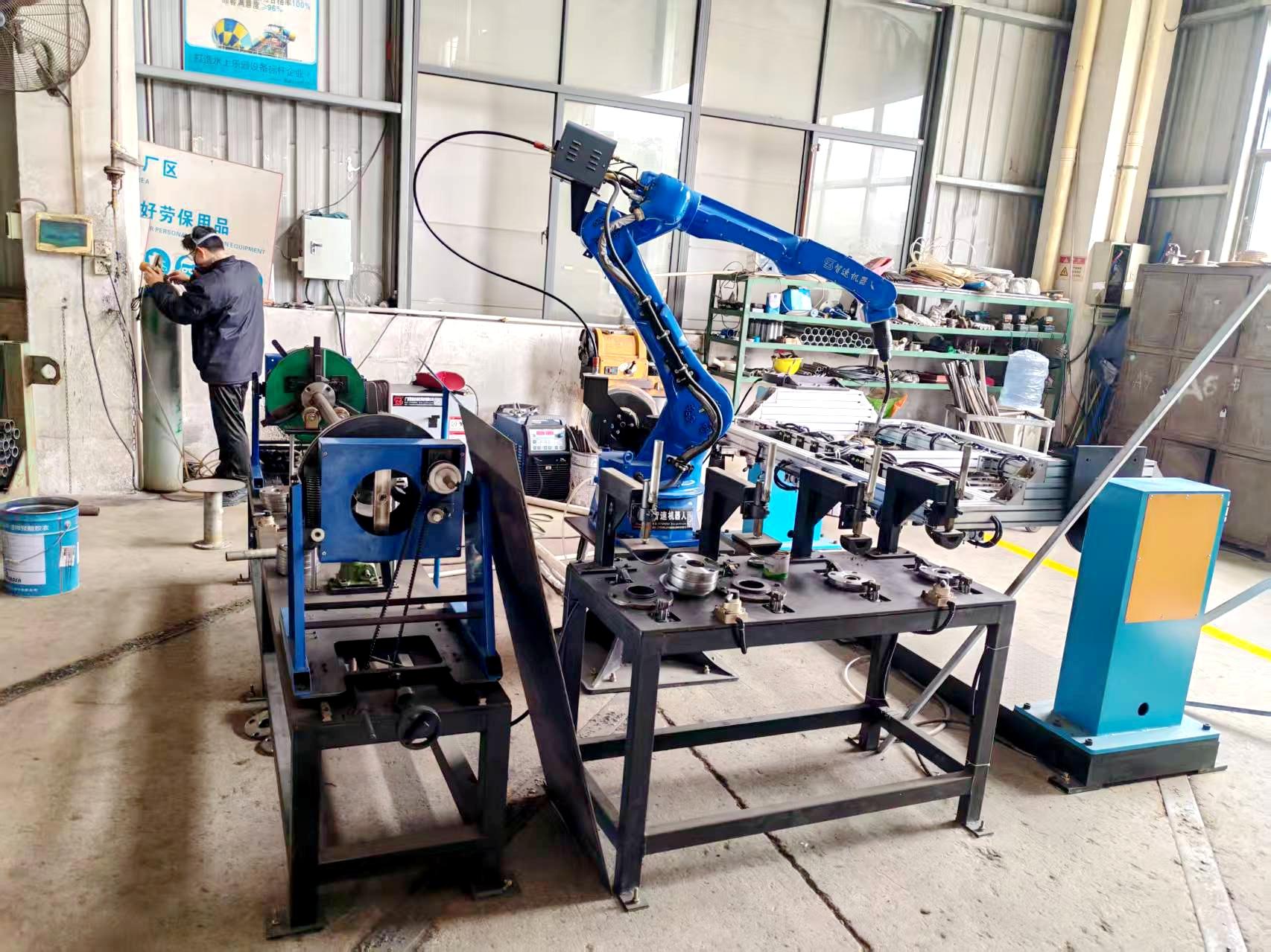 Welding robot in the Haozhiquan factory